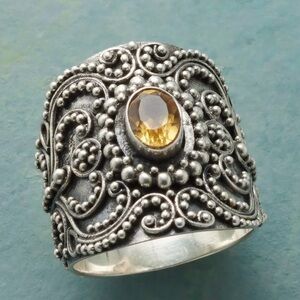 Silver Citrus unisex ring. New with tags from Sundance.